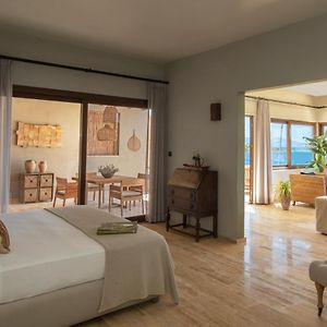 Karia Bel - Adult Only +12